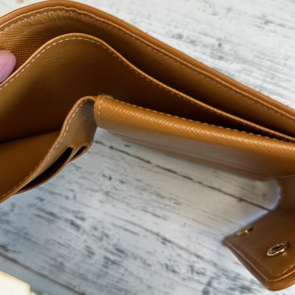 Louis Vuitton beige monogram Mini Lin Canvas Compact wallet - Picture 8 of 11